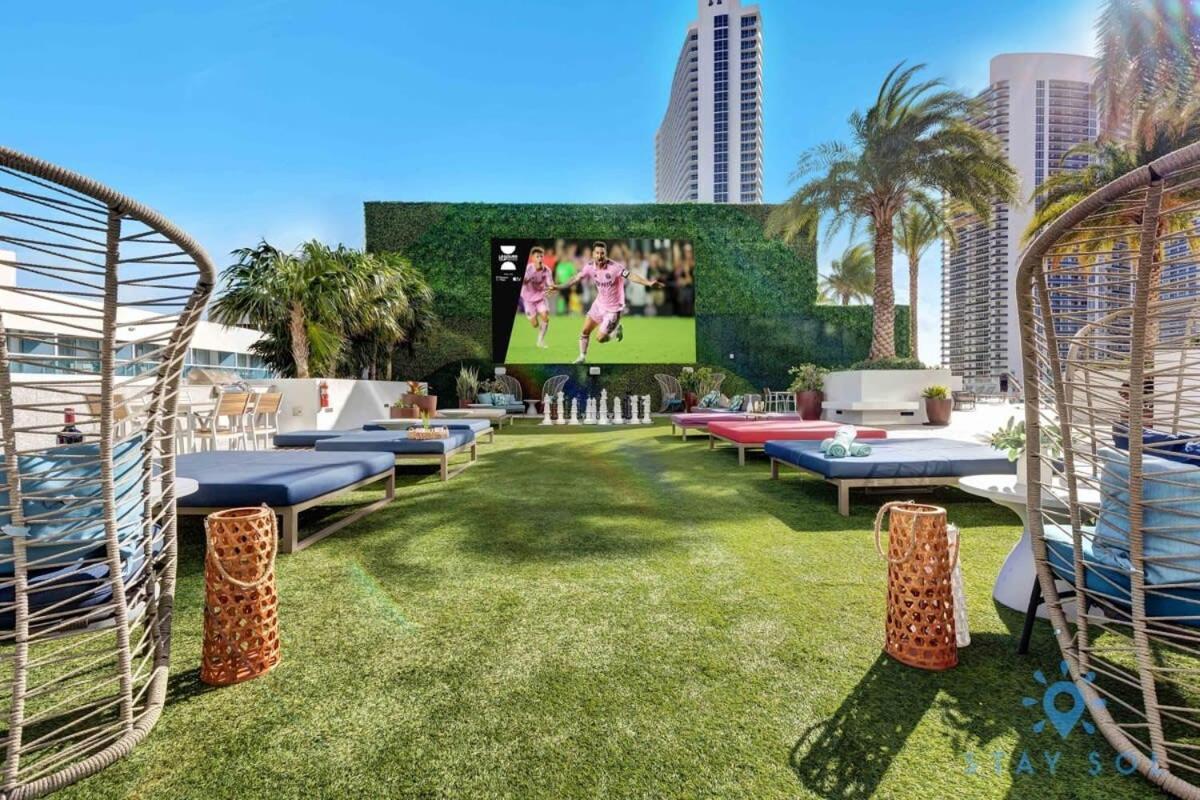 Wrap Around Balcony - Insane Views - Amazing Pools Leilighet Hollywood Eksteriør bilde