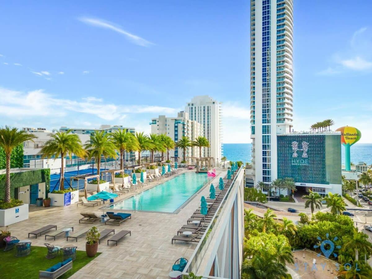 Wrap Around Balcony - Insane Views - Amazing Pools Leilighet Hollywood Eksteriør bilde